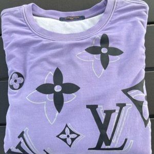 Louis Vuitton womens thick sweatshirt in purple (L)